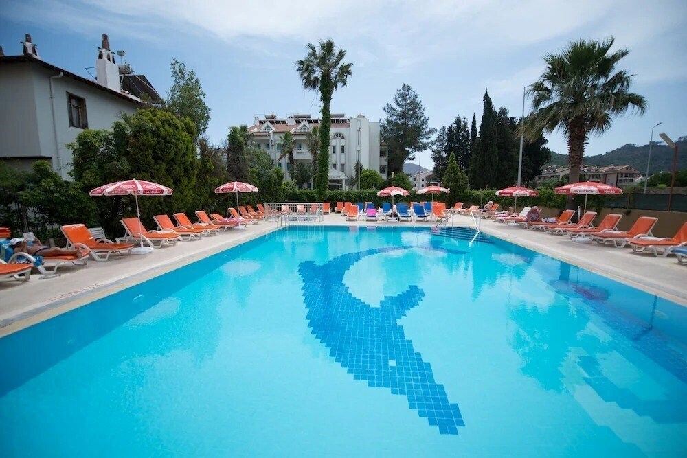 Вид Albatros Apartments 3*